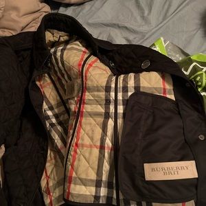 Burberry small women’s quilted jacket. 8 out of 10 condition